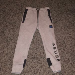 Grey American eagle joggers